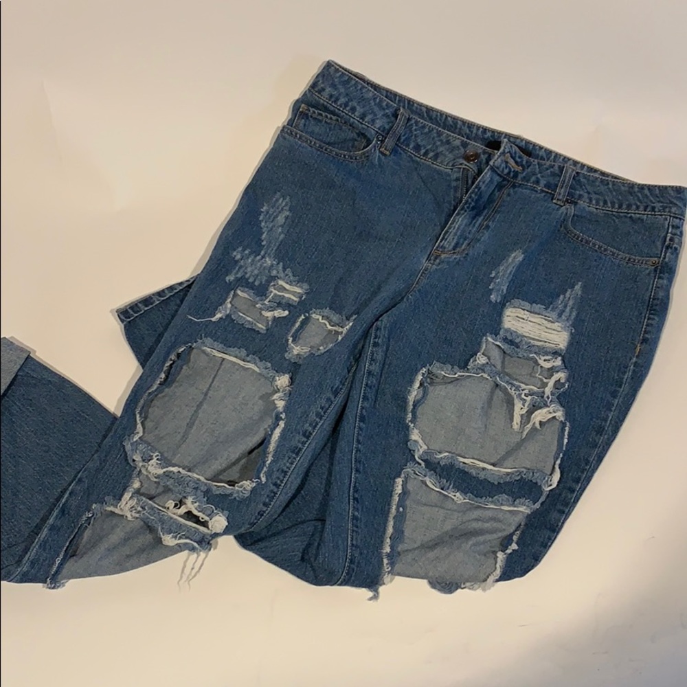 Forever 21 Destroyed Denim Jeans
